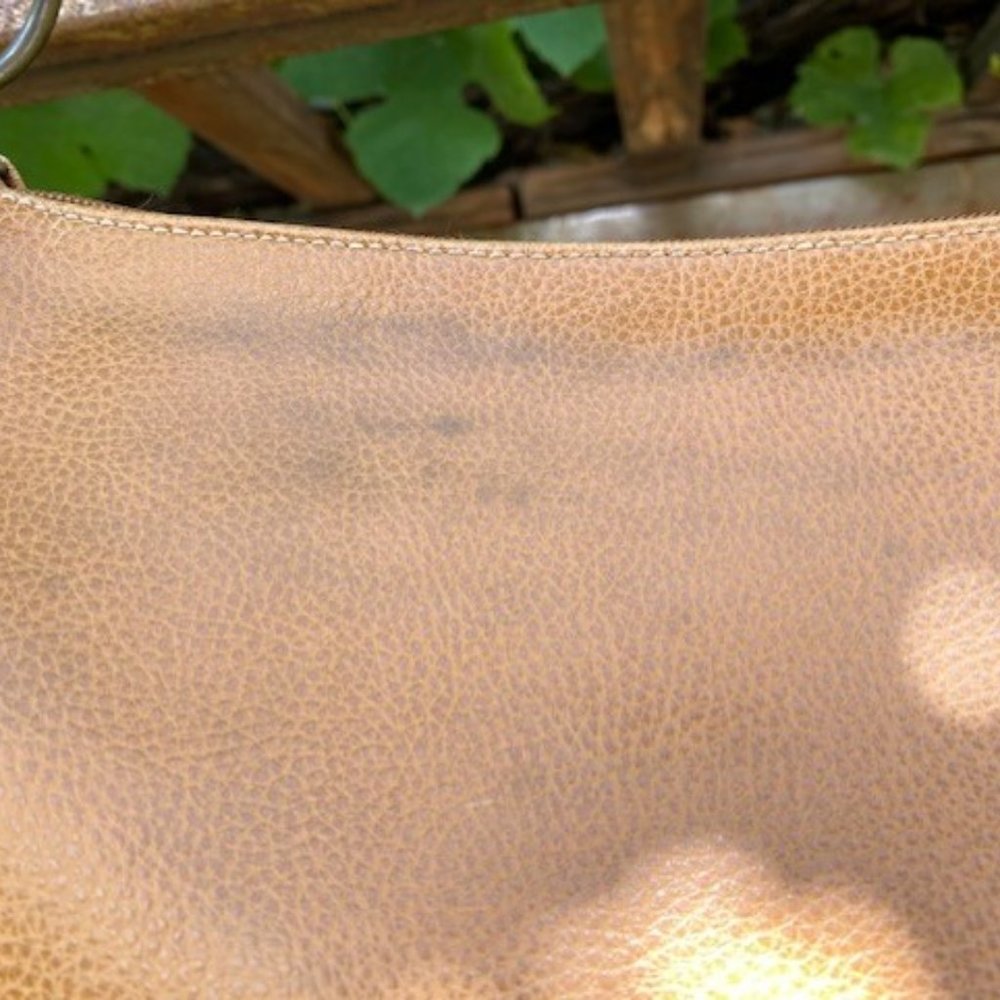 Shoulder Bag - Picture 8 of 9
